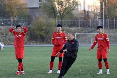 U23 Việt Nam bước vào buổi tập quan trọng để chọn nhân sự