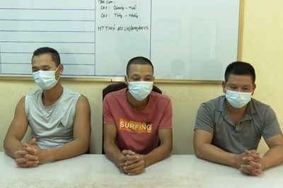 Khởi tố, bắt tạm giam 3 đối tượng khai thác cát trái phép trên sông Trà Lý