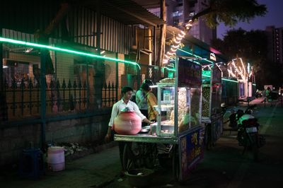 Lệnh cấm bán những món ăn có trứng gây phản ứng dữ dội ở Ấn Độ