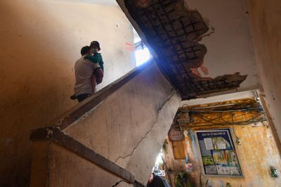 7 chung cư cũ nguy hiểm ở trung tâm TP.HCM