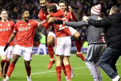 Đá bay Arsenal, Nottingham Forest tạo địa chấn FA Cup