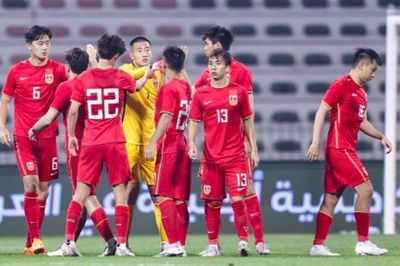Báo Trung Quốc: 'Sau UAE, chúng ta có thể bị đè bẹp bởi Việt Nam, Thái Lan'