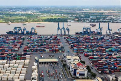 TP HCM thu phí cảng biển cao nhất 4,4 triệu đồng/container
