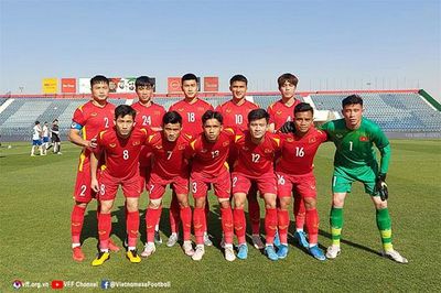 Đội tuyển U.23 Việt Nam: Khiên ổn, giáo cùn