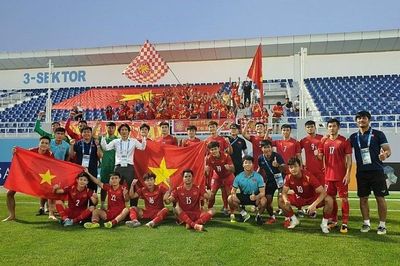 Thủ tướng Phạm Minh Chính chúc mừng đội tuyển U23 Việt Nam vào tứ kết Châu Á