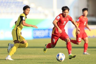 Trụ cột U19 Malaysia: 'U19 Việt Nam ở một đẳng cấp riêng'