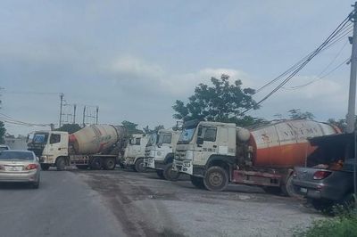 Trạm trộn bê tông không phép ở Phúc Thọ, Hà Nội: Xử lý sao?