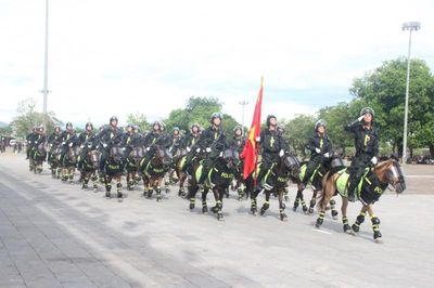 Khai mạc chung kết Hội thi điều lệnh, bắn súng, võ thuật CAND - khu vực phía Nam