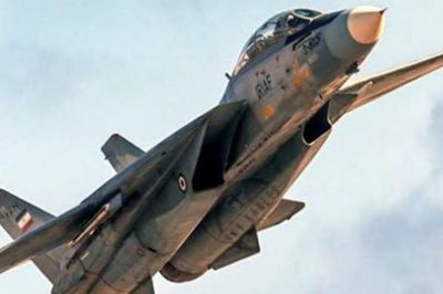Điều gì tạo nên sức mạnh phi đội F-14 của Iran?