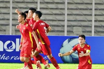 Chứng kiến U19 Việt Nam đả bại Thái Lan, báo Trung Quốc ngậm ngùi