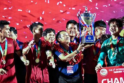 U19 Việt Nam vô địch giải quốc tế, HLV Đinh Thế Nam tạm hài lòng