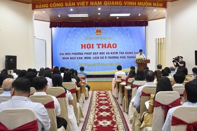 Đổi mới dạy học Ngữ văn, Lịch sử: Cần triệt để đến khi có hiệu quả