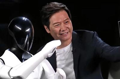 Ra mắt robot 'đọc' cảm xúc con người