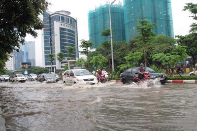 Chống ngập úng tại Hà Nội: Cần giải pháp đột phá