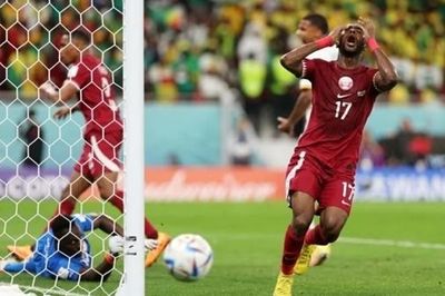 Thua trận thứ 2, Qatar chuẩn bị chia tay vòng chung kết World Cup 2022