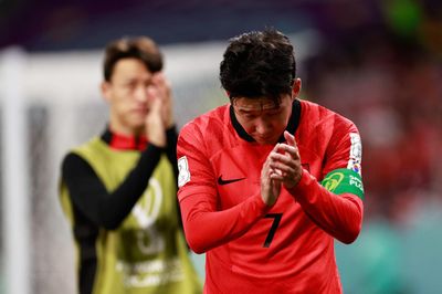 Son Heung-min rơi lệ sau trận thua nghẹt thở trước Ghana