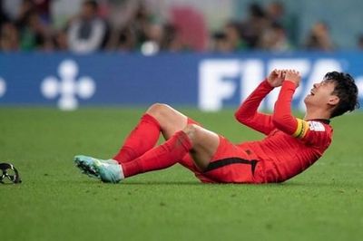 Những giọt nước mắt hạnh phúc của Đội tuyển Hàn Quốc