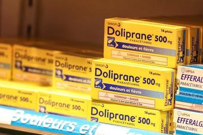 Pháp hạn chế bán thuốc hạ sốt paracetamol
