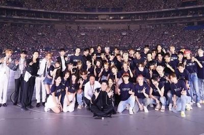 Nhìn cách GFRIEND, NU'EST tan rã, netizen lo lắng HYBE sẽ thất hứa và tác động lớn tới idol SM