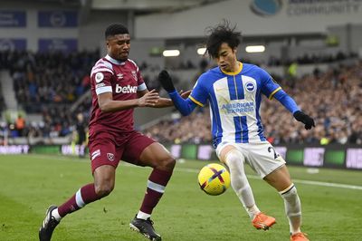 Kaoru Mitoma lại tỏa sáng ở Premier League