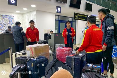 U20 Việt Nam di chuyển hơn 1 ngày về nước