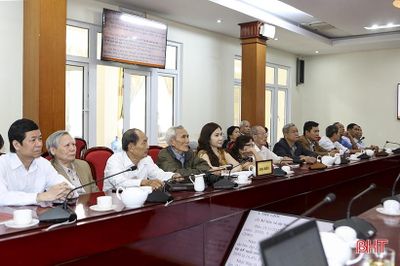 Người cao tuổi Hà Tĩnh được cập nhật các chủ trương, chính sách mới