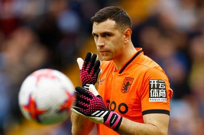 Emiliano Martinez chốt tương lai