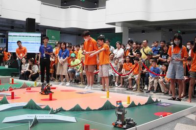 Học lịch sử qua trải nghiệm công nghệ