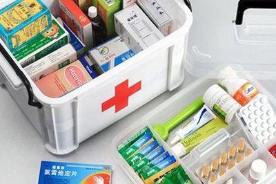 6 nhóm thuốc cần có trong tủ thuốc gia đình có trẻ em