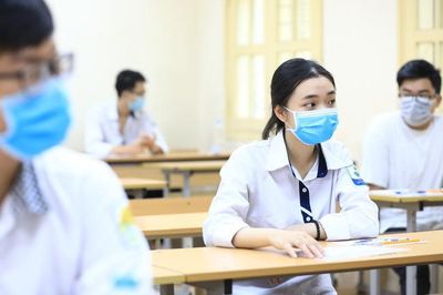 Thi thử tốt nghiệp, cả thầy và trò đều mỏi mệt