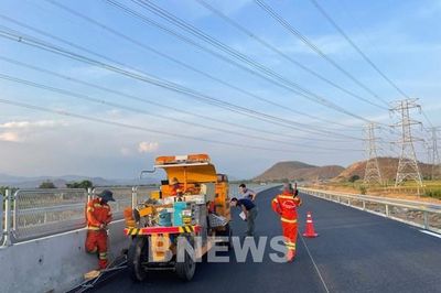 Đôn đốc đẩy nhanh tiến độ công trình trọng điểm