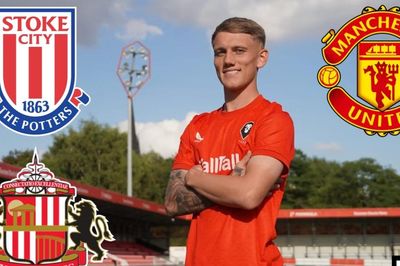 Tin nóng bóng đá tối 17/5: Cầu thủ trẻ xuất sắc nhất MU rời Old Trafford