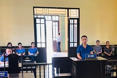 Nỗi day dứt của tài xế gây TNGT vì mải dùng điện thoại