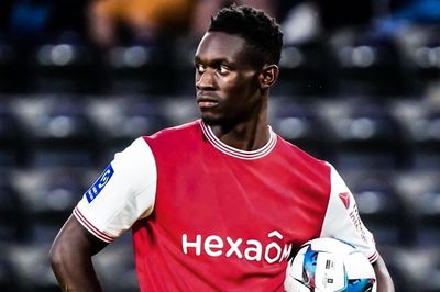 'Ngọc quý' của Arsenal tỏa sáng