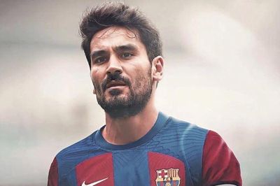 Man City mất trắng trụ cột vào tay Barcelona