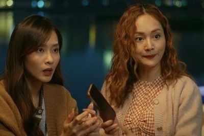 Cảnh phim Lan Phương, Khả Ngân đi ăn ốc nhưng quên tiền bị chê vô lý
