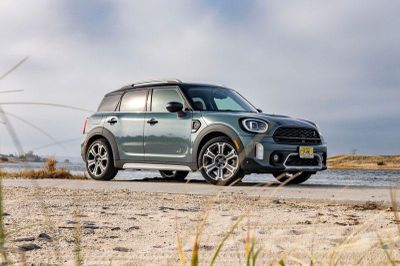 Bảng giá xe MINI tháng 7/2023