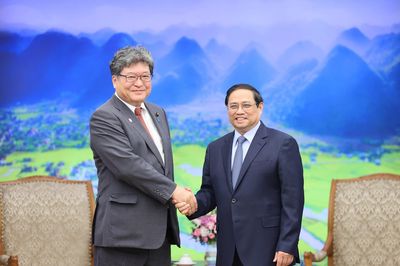Đề nghị Nhật Bản hỗ trợ Việt Nam tham gia chuỗi cung ứng toàn cầu