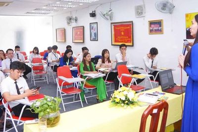 Công khai đồng tính: Cuộc khảo nghiệm của tình thương