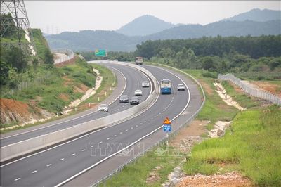 Xây dựng giải pháp chống ngập cao tốc Phan Thiết - Dầu Giây trước 20/8