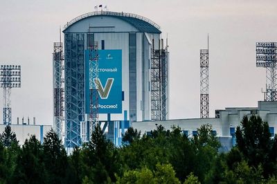 Nga phóng tàu thăm dò Luna-25 lên Mặt trăng