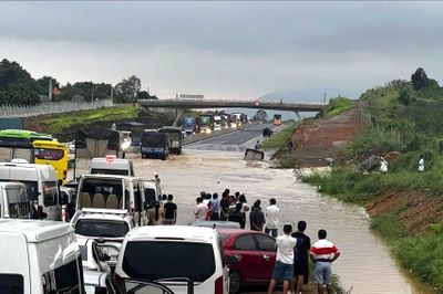 Cao tốc Phan Thiết - Dầu Giây ngập: Cần có giải pháp xử lý triệt để