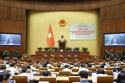 Tiếp tục chỉnh lý dự thảo Luật Quản lý, bảo vệ công trình quốc phòng