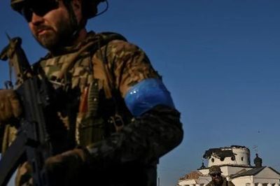 Ukraine kiểm soát làng ở miền nam, Nga công bố thiệt hại vụ tập kích ở Crưm