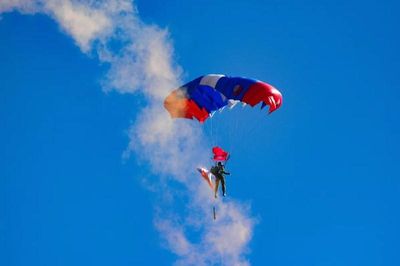 Chùm ảnh tập trận nóng với hơn 200 phương tiện bọc thép ở Kyrgyzstan