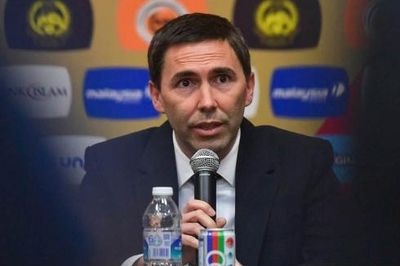 HLV từng làm việc tại Barca dẫn dắt U23 Malaysia