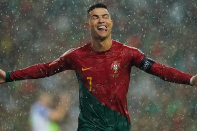 Khi Ronaldo còn lâu mới chịu già
