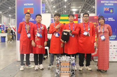 Đam mê chung tạo nên thành tích xuất sắc cuộc thi robot quốc tế