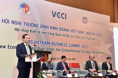 Nâng kim ngạch thương mại Việt - Mỹ lên 200 tỉ USD