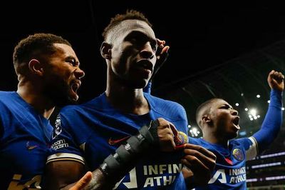 Nicolas Jackson tỏa sáng giúp Chelsea 'nhấn chìm' Tottenham